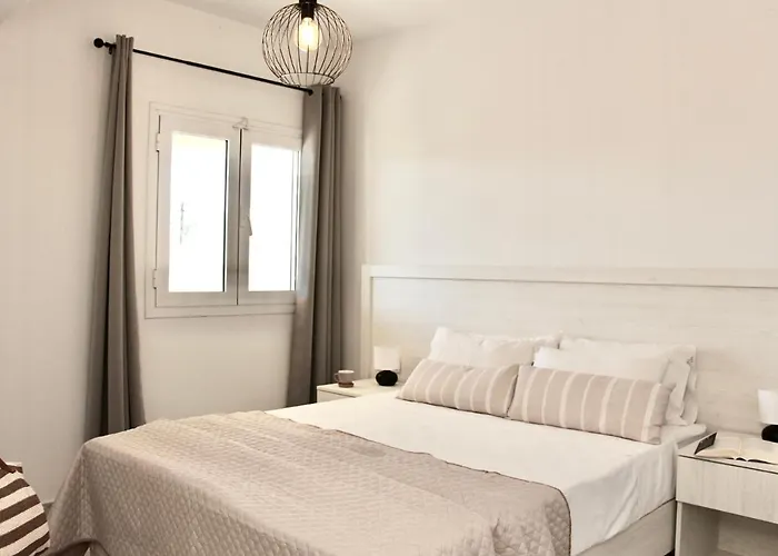 Cozy Flat At Regina Apartments